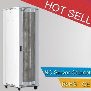 Шкаф сервера Nc (NC 42U 600*80 Шкаф сервера Nc (NC 42U 600*80
