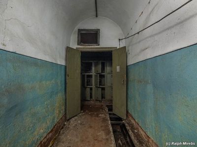 ия Тоннели да рельсы К э ия Тоннели да рельсы К э