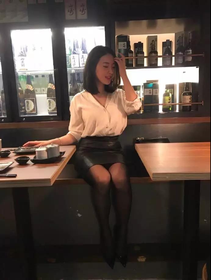 【搞笑GIF】男友说他的纹身是纪念去世的狗,我该信吗?的图片 第49张 搞笑GIF搞笑gif的图片 第49张