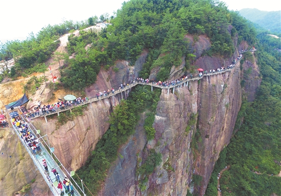 泉州玻璃栈道在哪