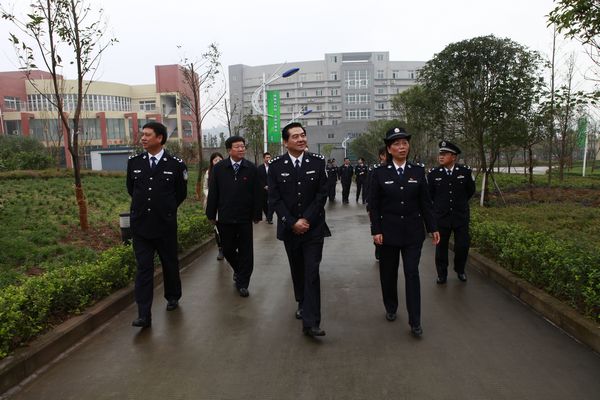 2013重庆市监狱局拟录用名单公示