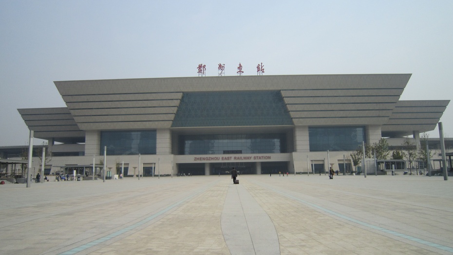 郑州客运西站和郑州客运新南站到项城的汽车班次,票价